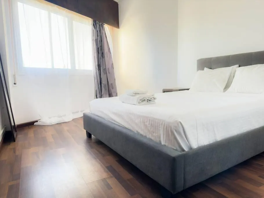 Sea View 1Br With Pool Access Apartment Larnaca