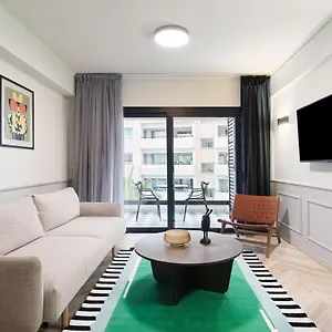  Apartment Liv The Adults Only