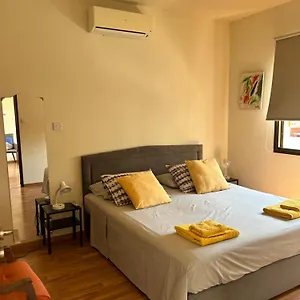  בית נופש Extremely Comfy With Spacious Private Terrace 10min Walk To The & In Town
