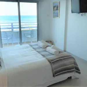 Апартаменты Seaview Luxury, Ларнака