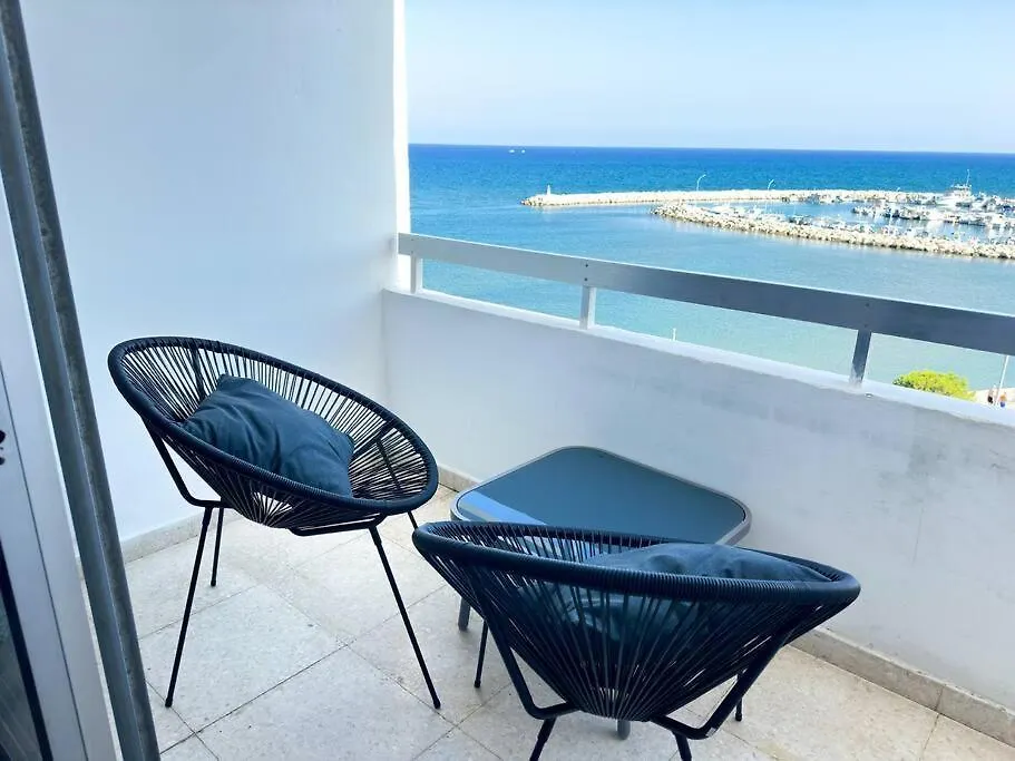 Sea View 1Br With Pool Access Apartment Larnaca